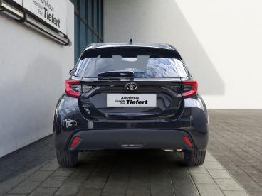 SPOTICAR Toyota Yaris Hybrid 116 1.5 Teamplayer Gebraucht - Kleinwagen  Schwarz - Lauchringen - 1201171330_5