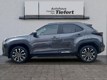 SPOTICAR Toyota Yaris Hybrid 130 1.5 Vvt-i Teamplayer (xpb1) Gebraucht - Kleinwagen   - Lauchringen - 1201197542_2