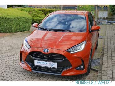SPOTICAR Toyota Yaris Hybrid 1,5 Teamd Led Apple Carplay Android Auto Kl Gebraucht - Kleinwagen Hybrid Orange - Erkelenz - 1201273025_2