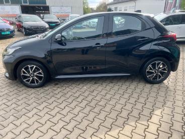 SPOTICAR Toyota Yaris 1.5 Vvt-ie Automatik Team Deutschland Gebraucht - Kleinwagen Benzin Schwarz - Meckenheim - 1201273121_3