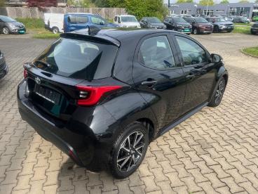 SPOTICAR Toyota Yaris 1.5 Vvt-ie Automatik Team Deutschland Gebraucht - Kleinwagen Benzin Schwarz - Meckenheim - 1201273121_5