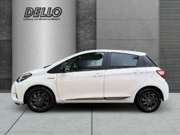 SPOTICAR Toyota Yaris 1.5 Hybrid Y20 Club Klimaautom Shz Keyless Entry K Gebraucht - Kleinwagen Benzin Weiß - Lübeck - 1201294297_2