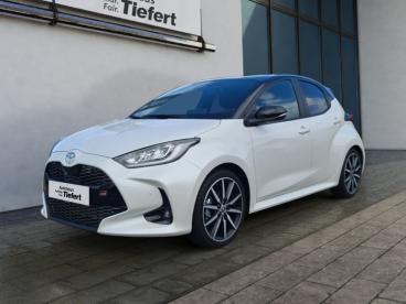 SPOTICAR Toyota Yaris Hybrid 130ps 1.5 Gr Sport Gebraucht - Kleinwagen Hybrid Weiß - Lauchringen - 1201298849_1