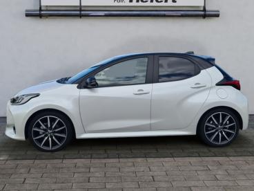 SPOTICAR Toyota Yaris Hybrid 130ps 1.5 Gr Sport Gebraucht - Kleinwagen Hybrid Weiß - Lauchringen - 1201298849_2