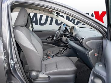 SPOTICAR Toyota Yaris Hybrid 116 Teamplayer Comfortp Led Carplay Yaris H Gebraucht - Kleinwagen Benzin Grau - Aachen - 1201328207_4