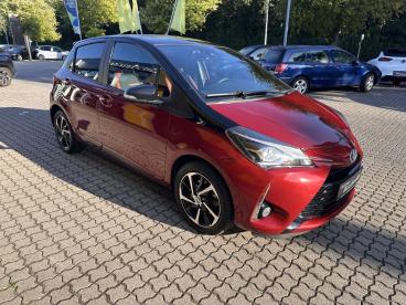 SPOTICAR Toyota Yaris Hybrid 1.5 Vvt-i Style Selection Gebraucht - Kleinwagen Hybrid Rot - Espelkamp - 1201337238_3