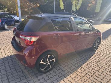 SPOTICAR Toyota Yaris Hybrid 1.5 Vvt-i Style Selection Gebraucht - Kleinwagen Hybrid Rot - Espelkamp - 1201337238_4