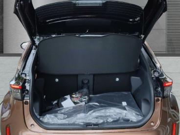 SPOTICAR Toyota Yaris Lounge Voll-hybrid 11.5 At Premium-paket Hud Navi Gebraucht - Kleinwagen Benzin Bronze - Norderstedt - 1201342424_5