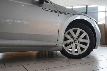 SPOTICAR Volkswagen Arteon Shooting Brake 2.0d Dsg Navi/virt/sh/dab+ Gebraucht - Kombi Benzin  - Schöningen - 1201155835_5