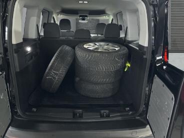 SPOTICAR Volkswagen Caddy Basis Navi/einparkhilfe Vo+hi Navi Musikstreaming Gebraucht - Nutzfahrzeug Diesel Schwarz - Goslar - 1201239044_4