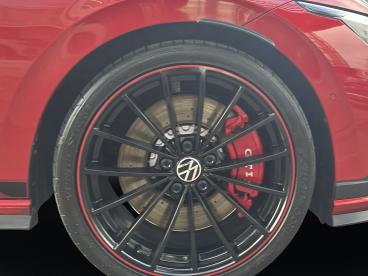 SPOTICAR Volkswagen Golf Viii 2.0 Tfsi Gti Clubsport Akrapo Pano 270km/h Gebraucht - Kleinwagen Benzin  - Brilon - 1201217725_3