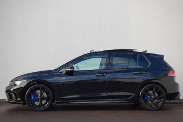 SPOTICAR Volkswagen Golf Viii R 2.0tsi 4motion,akrapovi?,pano,matrix Gebraucht - Kleinwagen Benzin  - Saarbrücken - 1201275503_3