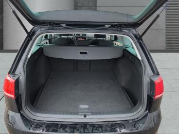 SPOTICAR Volkswagen Golf Variant Iq.drive Comfortline 1.0 Tsi Navigation Sperrdiff. Gebraucht - Kleinwagen Benzin Schwarz - Parchim - 1201203800_5