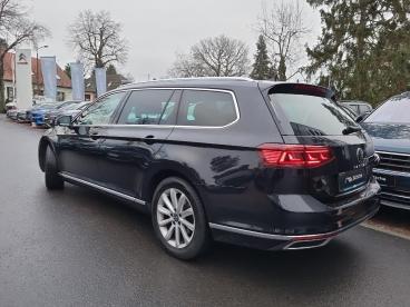SPOTICAR Volkswagen Passat 2.0 Elegance Matrix/ahk/shz/kamera Gebraucht - Limousine Diesel Schwarz - Bad Belzig - 1201229374_4
