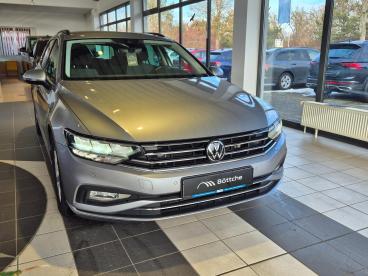SPOTICAR Volkswagen Passat 1.5 Tsi Dsg Ahk*iqdrive*pdc Business Gebraucht - Limousine Benzin  - Zerbst - 1201236335_4