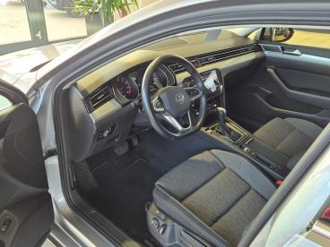 SPOTICAR Volkswagen Passat 1.5 Tsi Dsg Ahk*iqdrive*pdc Business Gebraucht - Limousine Benzin  - Zerbst - 1201236335_5