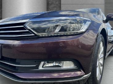 SPOTICAR Volkswagen Passat Highline Variant 2.0 T Automatik Weisses Leder Pan Gebraucht - Limousine Diesel Rot - Parchim - 1201269251_4