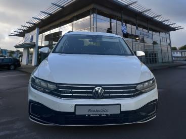 SPOTICAR Volkswagen Passat 1.4 Tsi Hybrid Gte Ahk Rfk Standhzg Led Gebraucht - Limousine Plug-in Hybrid Weiß - Brilon - 1201270864_2