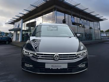 SPOTICAR Volkswagen Passat 2.0 Tdi R-line 4motion 19 Alu Ahk Navi-pro Gebraucht - Limousine Diesel Schwarz - Brilon - 1201279809_2