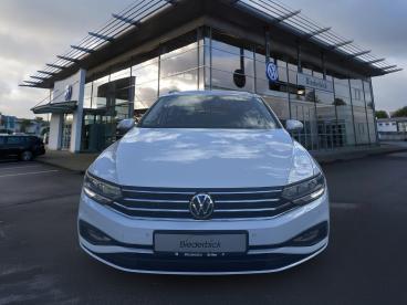 SPOTICAR Volkswagen Passat 2.0 Tdi Business-prem. Navi Ahk Rfk Nsw Gebraucht - Limousine Diesel Weiß - Brilon - 1201335203_2