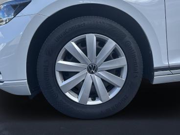 SPOTICAR Volkswagen Passat 2.0 Tdi Business-prem. Navi Ahk Rfk Nsw Gebraucht - Limousine Diesel Weiß - Brilon - 1201335203_3