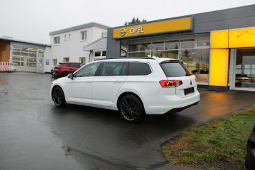 SPOTICAR Volkswagen Passat Passat Acc/ahk/klima/automatik/kamera Gebraucht - Limousine Diesel Weiß - Prüm - 1201354954_2