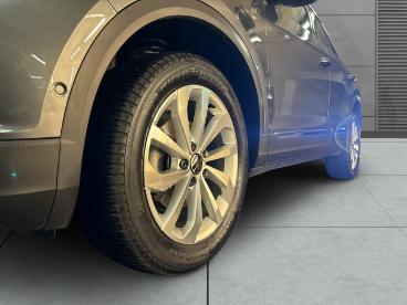 SPOTICAR Volkswagen T-roc Style 1.5 Tsi Navi Digitales Cockpit Acc El. Heckk Gebraucht - Suv Benzin Grau - Hamburg - 1201189501_4