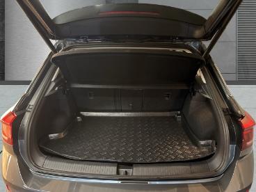 SPOTICAR Volkswagen T-roc Style 1.5 Tsi Navi Digitales Cockpit Acc El. Heckk Gebraucht - Suv Benzin Grau - Hamburg - 1201189501_5