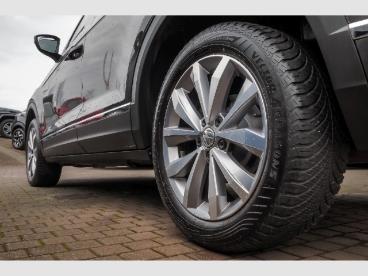 SPOTICAR Volkswagen T-roc Style 1.5 Ruckkam Voll-led Shz 2-zonen-klima Allwe Gebraucht - Suv Benzin  - Lünen - 1201212689_5