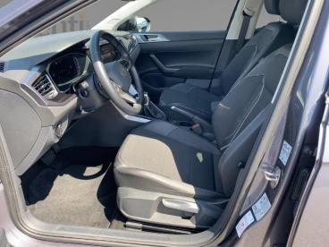 SPOTICAR Volkswagen Taigo Style *ahk*dsg*acc*navi*kamera*led*spurh* Gebraucht - Geländewagen Benzin Grau - Bamberg - 1201151907_5