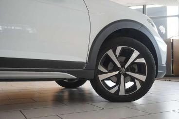 SPOTICAR Volkswagen Taigo 1.0 Tsi Style Navi/iq-light/virt./sh/dab+ Gebraucht - Geländewagen Benzin Weiß - Schöningen - 1201173049_5