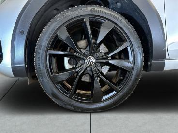 SPOTICAR Volkswagen Taigo 1.0 Tsi R-line Navi Ruckfahrkamera Led Ahk Gebraucht - Geländewagen Benzin Silber - Braunschweig - 1201238414_4