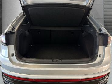 SPOTICAR Volkswagen Taigo 1.0 Tsi R-line Navi Ruckfahrkamera Led Ahk Gebraucht - Geländewagen Benzin Silber - Braunschweig - 1201238414_5