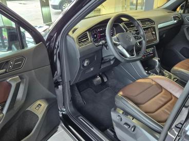 SPOTICAR Volkswagen Tiguan Elegance 4motion 2.0 Tdi Harman-kardon*panoramadac Gebraucht - Suv Diesel Schwarz - Zerbst - 1201181371_4