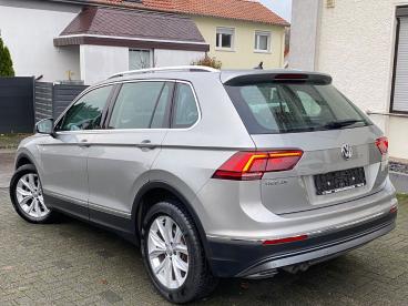 SPOTICAR Volkswagen Tiguan Higline Navi Winterpaket Automatik Gebraucht - Suv Diesel Silber - Detmold - 1201205646_3