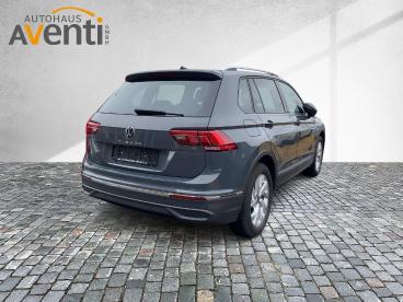 SPOTICAR Volkswagen Tiguan Active Acc*led*navi*kamera*allwetter*apple Gebraucht - Suv Benzin Grau - Bamberg - 1201276896_3