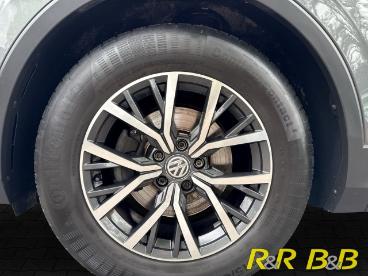 SPOTICAR Volkswagen Tiguan Comfortline Bmt Alcantara+shz+navi+kamera Gebraucht - Suv Benzin Grau - Paderborn - 1201294502_5