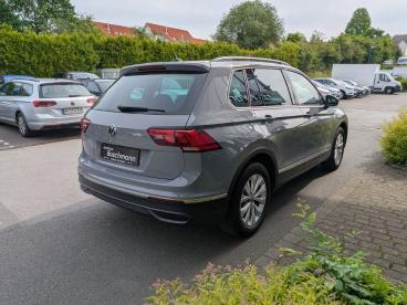 SPOTICAR Volkswagen Tiguan 1.5 Tsi Opf Dsg Life Gebraucht - Suv Benzin  - Herford - 1201296740_4