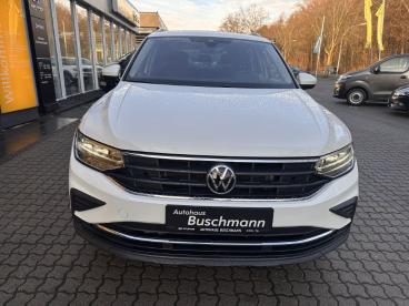 SPOTICAR Volkswagen Tiguan 2.0 Tdi Scr Dsg Active +ahk+navi+ Gebraucht - Suv Diesel Weiß - Espelkamp - 1201296842_2
