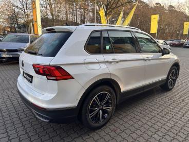 SPOTICAR Volkswagen Tiguan 2.0 Tdi Scr Dsg Active +ahk+navi+ Gebraucht - Suv Diesel Weiß - Espelkamp - 1201296842_4