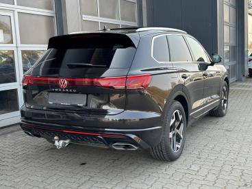 SPOTICAR Volkswagen Touareg 3.0 Tdi R-line Matrix Panorama Massage Gebraucht - Suv Diesel Braun - Nortorf - 1201357249_5