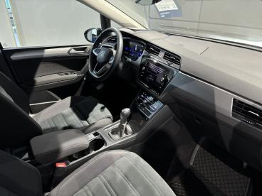 SPOTICAR Volkswagen Touran 1.5 Tsi Act Opf Dsg Comfortline Gebraucht - Familienauto Benzin Schwarz - Wilhelmshaven - 1201231463_5