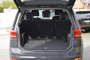 SPOTICAR Volkswagen Touran Goal 1.5tsi/dsg/ahk/kamera/7-sitzer/acc Gebraucht - Familienauto Benzin Grau - Saerbeck - 1201283046_4
