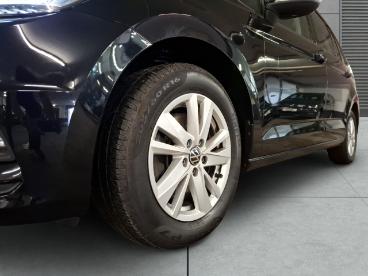 SPOTICAR Volkswagen Touran Comfortline 1.5 Tsi Dsg Discover Pro Climatronic A Gebraucht - Familienauto Benzin Schwarz - Hamburg - 1201297917_4