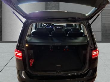 SPOTICAR Volkswagen Touran Comfortline 2.0 Tdi Dsg Discover Pro Climatronic A Gebraucht - Familienauto Diesel Schwarz - Hamburg - 1201315446_5
