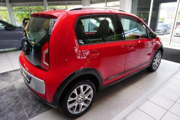 SPOTICAR Volkswagen Transporter Up Cross Up! Standheizung, Navi, Sitzheizung Gebraucht - Van Benzin Rot - Dresden - 1201127228_3