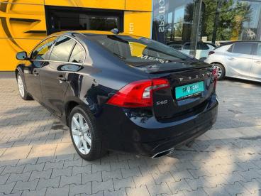 SPOTICAR Volvo S60 3.0 Lim. Momentum Awd,leder,ahk Gebraucht - Limousine Benzin Hellblau - Bornheim - 1201159253_5