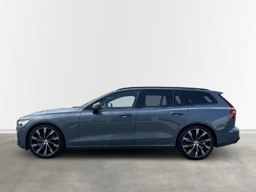 SPOTICAR Volvo V60 Kombi Plus Dark B4 Diesel 360° Kamera, Sportfahrwe Gebraucht - Kombi Diesel  - Kleinostheim - 1201150499_2