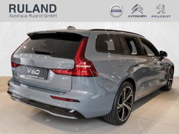 SPOTICAR Volvo V60 Plus Dark B4 Diesel E-sitze Acc Ruckfahrkam. Fernl Gebraucht - Kombi Diesel Grau - Viersen - 1201270350_2