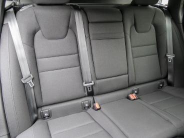 SPOTICAR Volvo V60 Momentum Pro B4 Benzin Navi Keyless E-sitze Ruckfa Gebraucht - Kombi Benzin Schwarz - Viersen - 1201320737_4